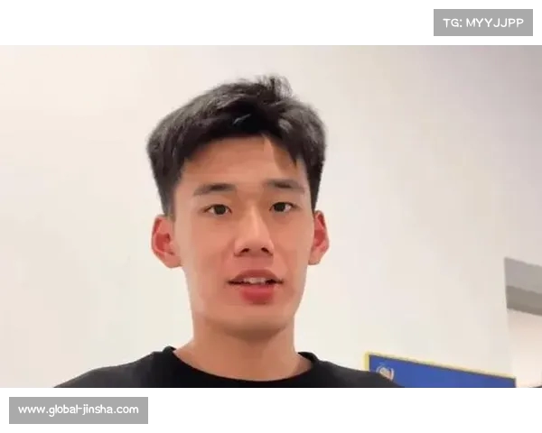 杜润旺与杨曦皓打法相似共同演绎空间型四号位的魅力 杜润旺与杨曦皓打法相似共同演绎空间型四号位的魅力